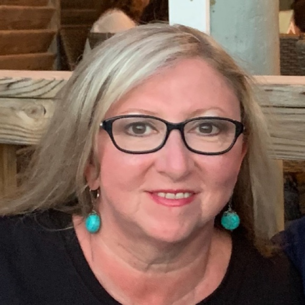 Meet your Posher, Carla